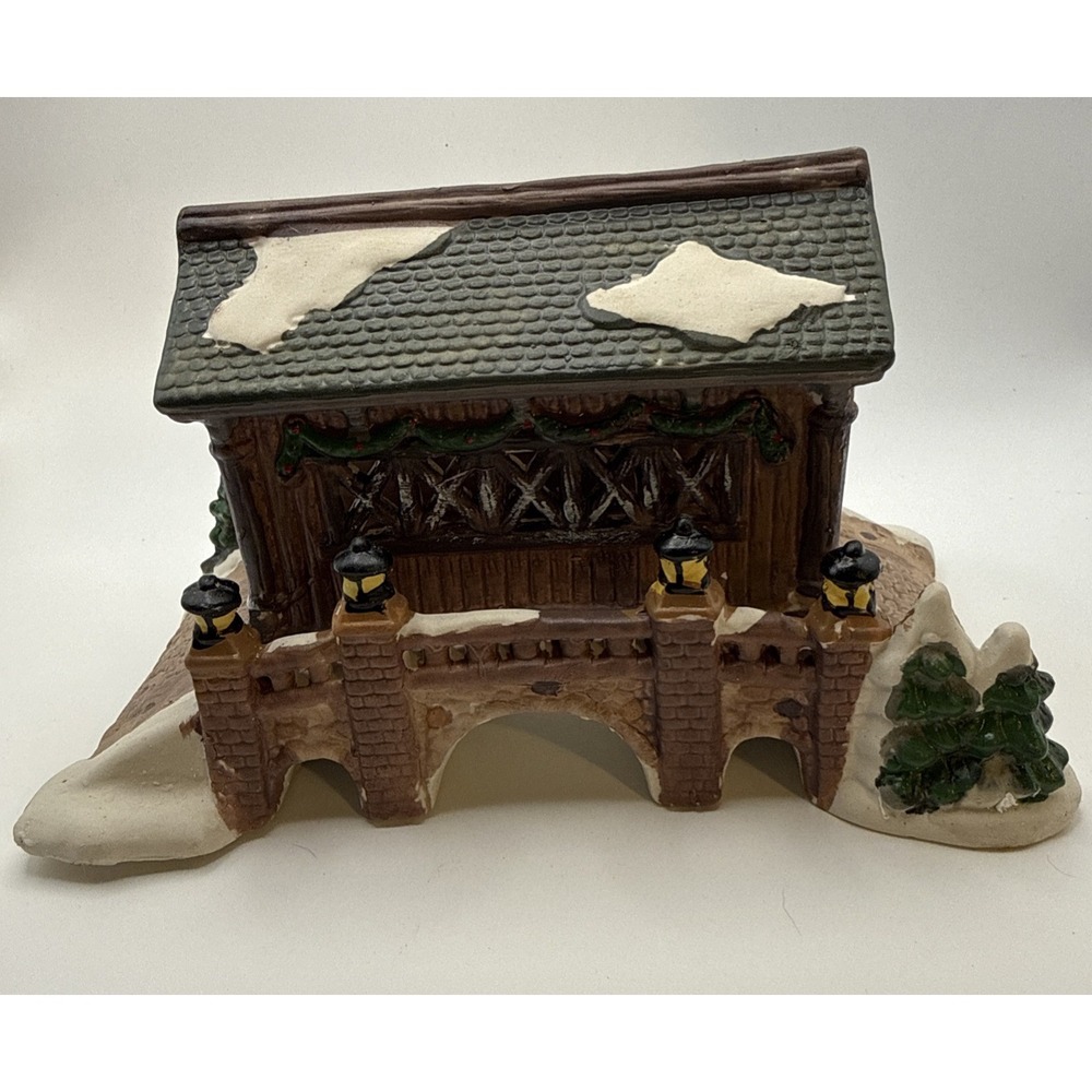 Holiday Time Village Bridge Walmart‎ Dept 18 Made In Mid 2000's.